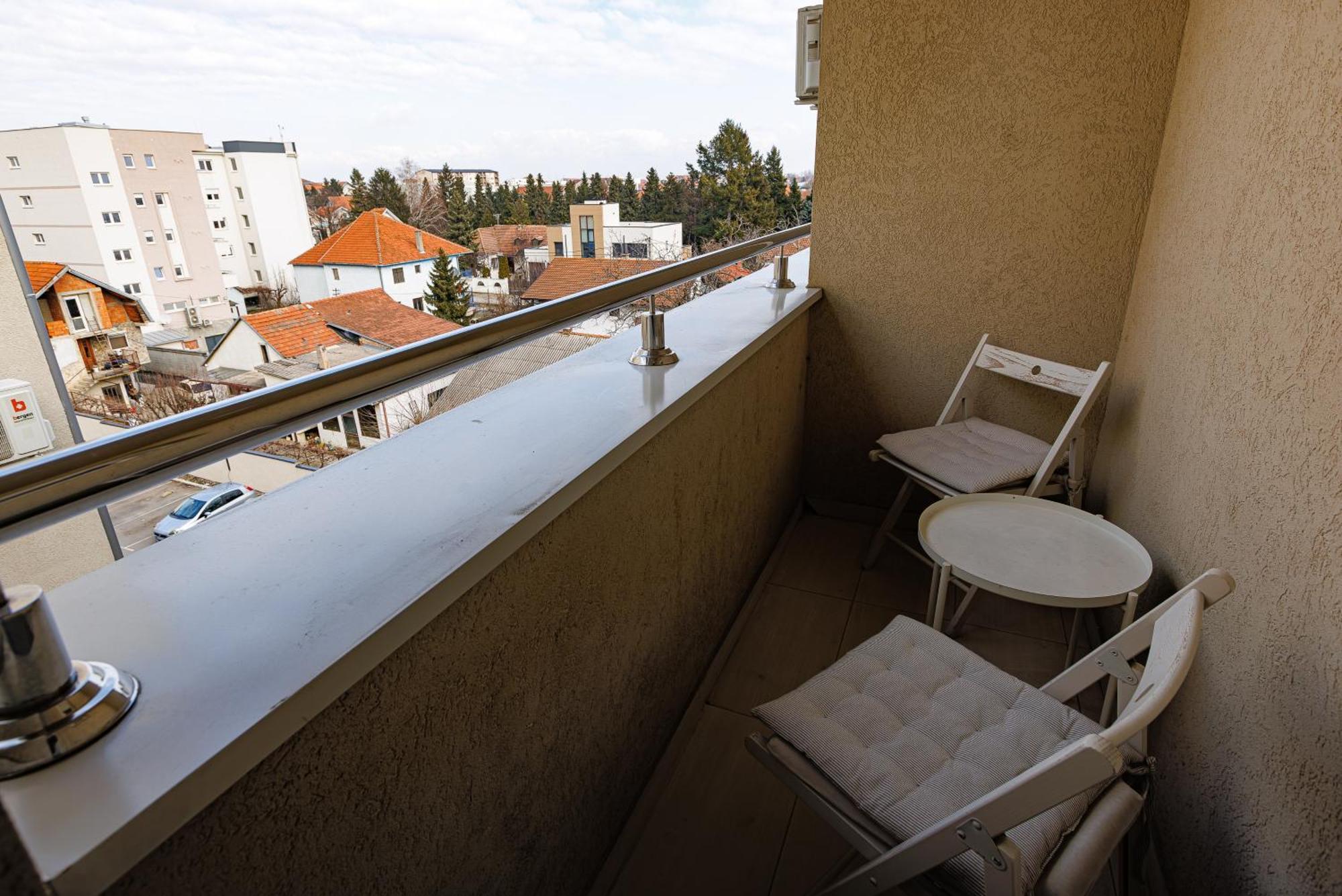 White Apartments Belgrado Quarto foto
