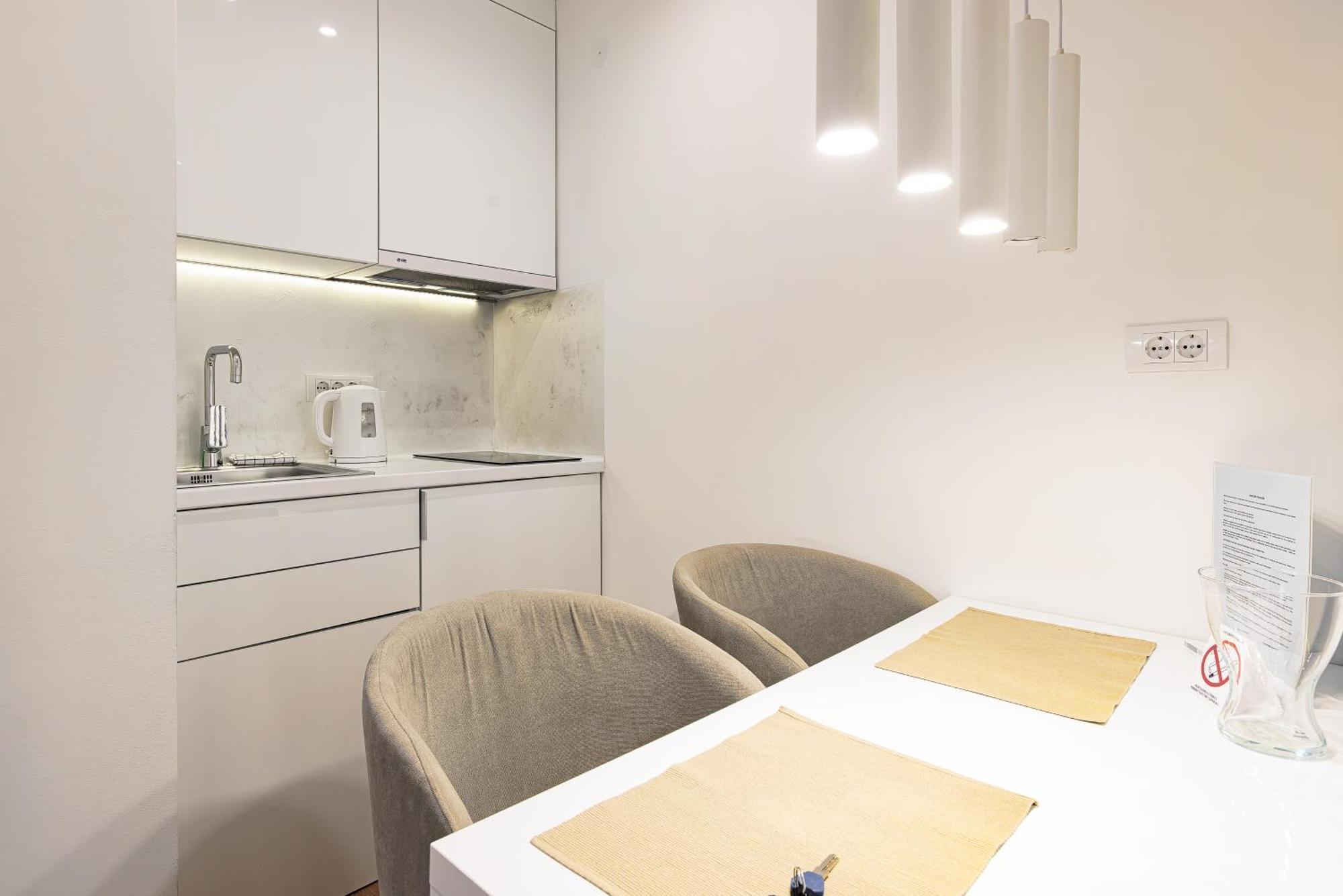 White Apartments Belgrado Exterior foto